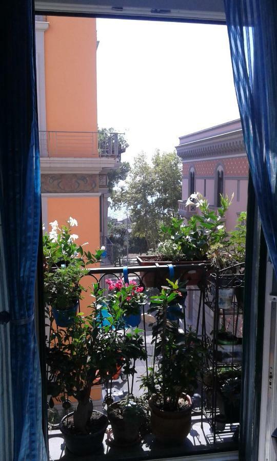 In Via Roma Bed & Breakfast Salerno Bagian luar foto